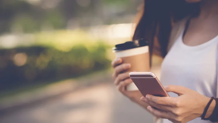 Waarom je soms denkt dat je telefoon trilt terwijl dat niet zo is