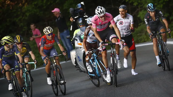 Giro d'Italia: De mooiste foto's van de zegetocht van Tom Dumoulin