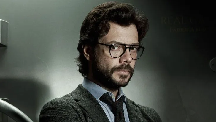 Zien: zó ziet El Profesor uit La Casa de Papel er in het echt uit