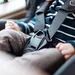 Waarom vergeten ouders hun kind in de auto?