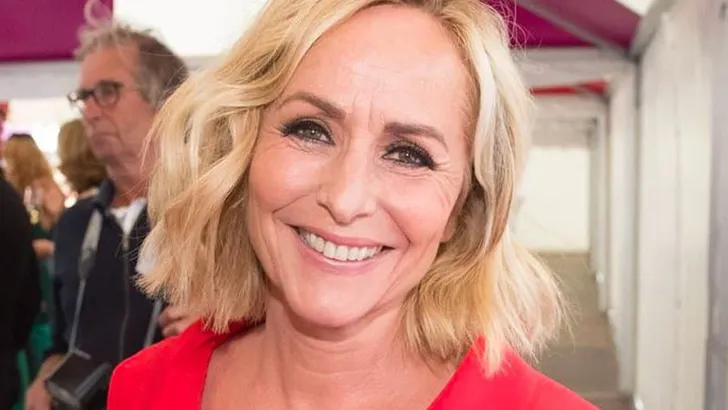 Mooi: Leco deelt eerlijke foto van Angela Groothuizen (59) mét en zonder make-up