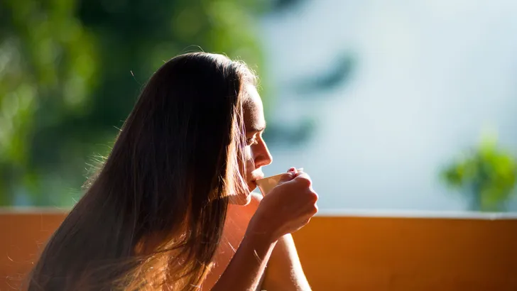 Waarom dít simpele ochtenddrankje je bloedsuiker de hele dag strak houdt