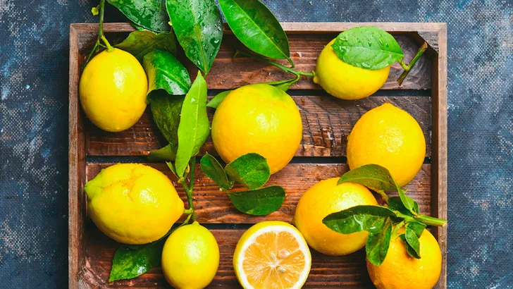 Dit gele 'zuurtje' moet je beste vriend worden: 5 x wat een citroen allemaal kan doen!