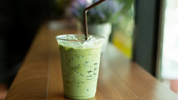 Iced matcha green tea