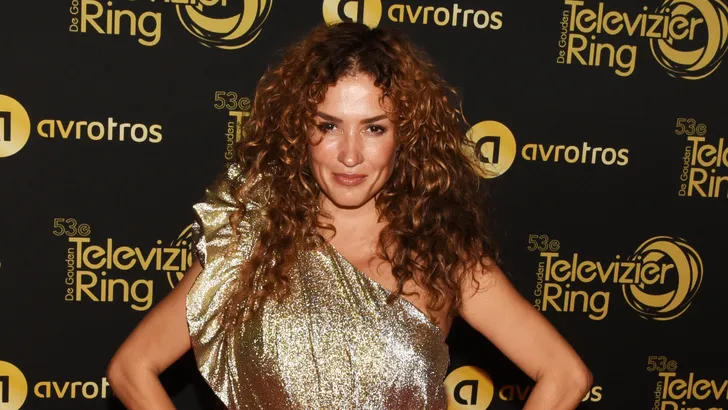 Bikinifoto Katja Schuurman houdt de gemoederen flink bezig