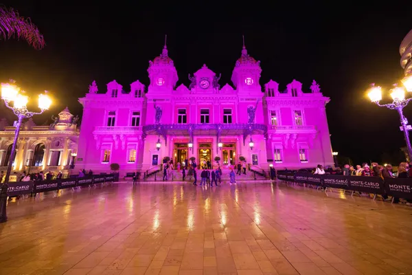 Prinses Charlene bij Monaco's Casino Plaza