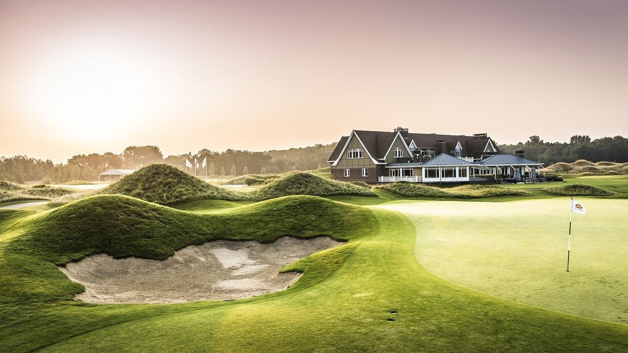 100ste speelrecht certificaat verkocht via The Dutch Auction House