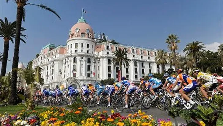 Parijs-Nice start met drie Nederlandse ploegen