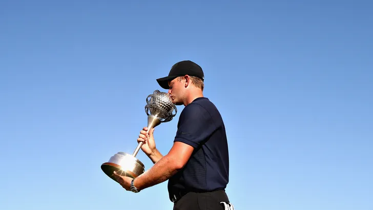 Lewis trekt vorm door