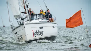 Augustus in 5 artikelen: van het aantikken van de ijskap tot een explosie op het IJsselmeer