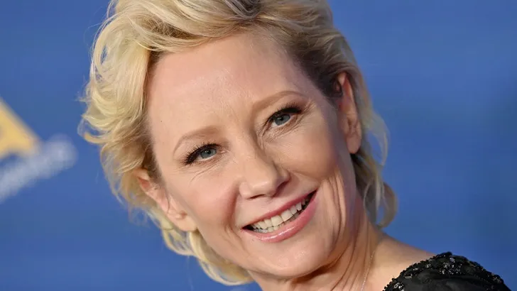 Actrice Anne Heche (53) zwaargewond na auto-ongeluk