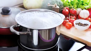 Kook hack tegen overkoken