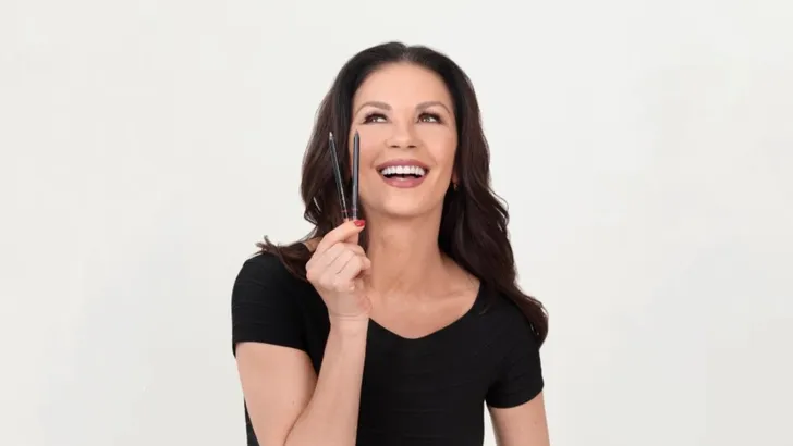 Catherine Zeta Jones: 'Make-up is zo'n heerlijke moodbooster!'