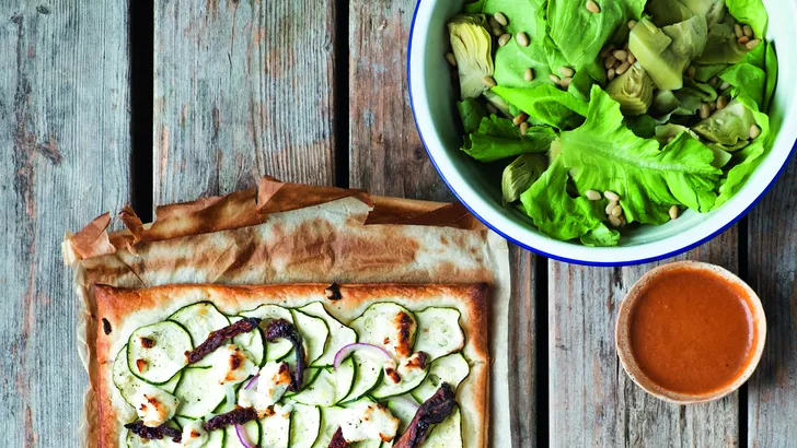 Beau Culinair: Plaattaart met courgette en artisjoksalade