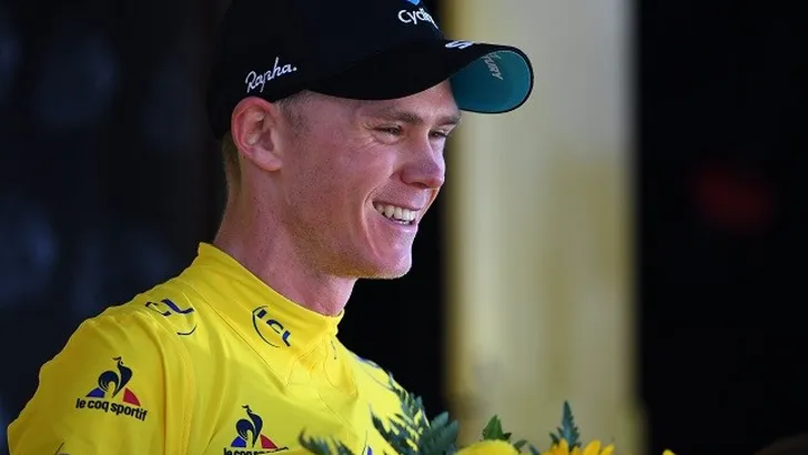 Froome krijgt boete voor slaan supporter