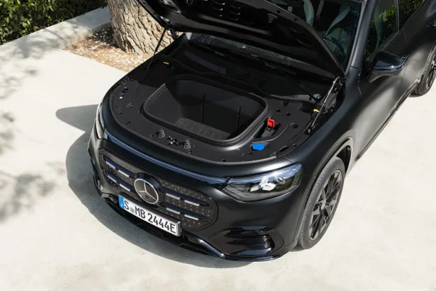 The all-new electric Mercedes-Benz GLB. MANUFAKTUR cosmos black magno.