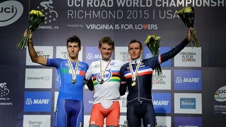 KIRIENKA VERRASSENDE WERELDKAMPIOEN; DUMOULIN VIJFDE