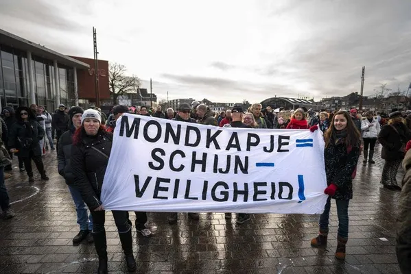 Demonstratie tegen lockdown, Hilversum, 10 januari 2021.