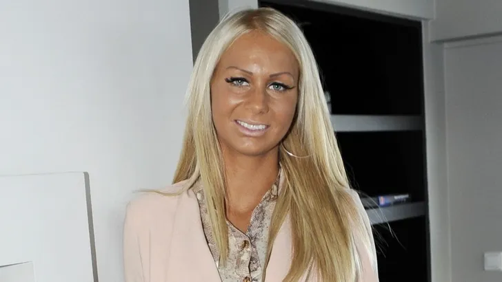 Samantha 'Barbie' de Jong geeft zwangerschapsupdate