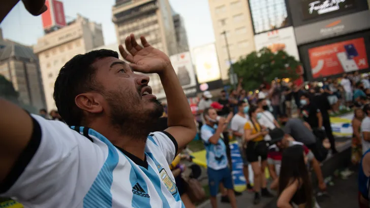 Onheilspellende protesten tegen ‘moord’ op Maradona
