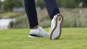 Terug naar de jaren '80 met New Balance-golfschoenen