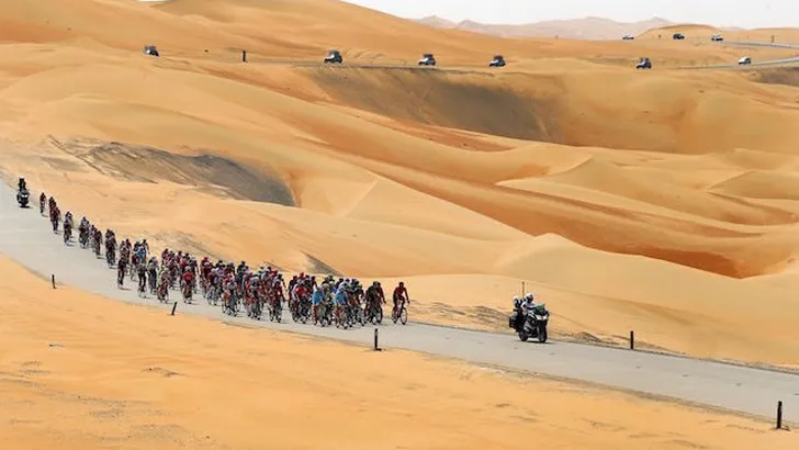 VIDEO: In het peloton - Abu Dhabi Tour (Etappe 1)