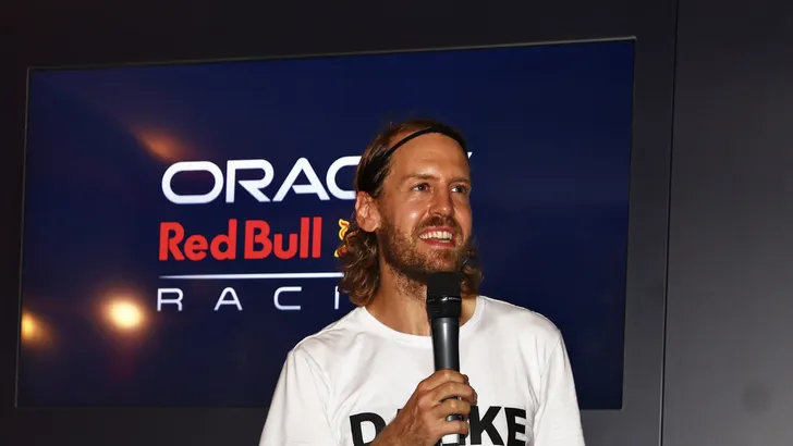 Vettel spreekt criticasters tegen: 'Je moet Verstappen krediet geven'