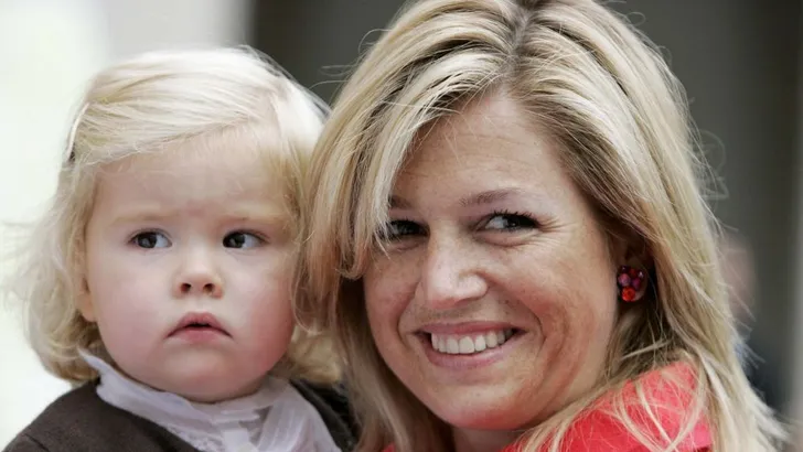 Zien: Prinses Amalia door de jaren heen