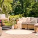 Mooie tuin met loungeset.