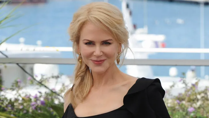 Waarom Nicole Kidman tegenspeler Alexander Skarsgård zoende tijdens de Emmy Awards
