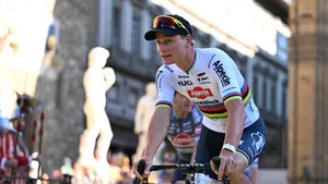 mathieu van der poel in firenze