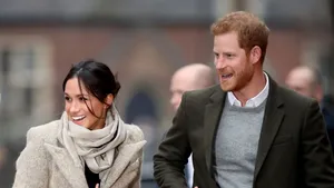 Ongepubliceerde foto's prins Harry en Meghan Markle duiken op