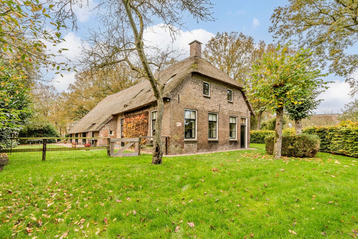 Parel op Funda: authentieke boerderij op het Drentse platteland