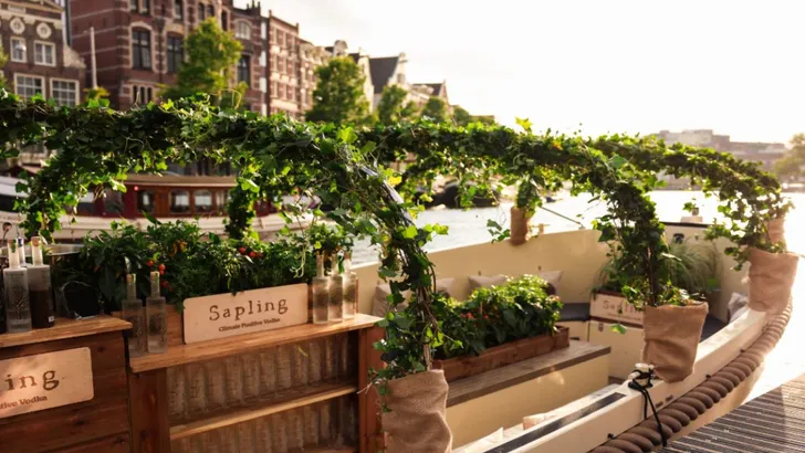 Sapling Spirits Floating Garden