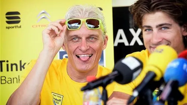 Tinkov in de slag met Fransen: 'Wij reizen niet per helikopter'