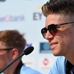 Interview | Wout van Aert: 'Durf wel met Van der Poel naar de streep te rijden'