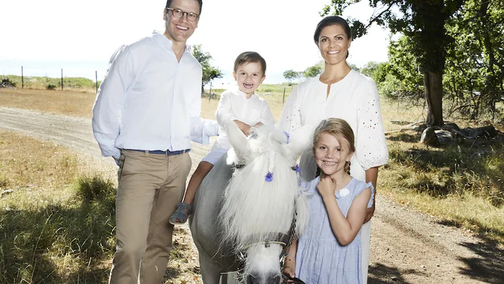 Zien: zomershoot Zweedse royals