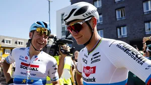 Nederlanders Van der Poel en Jakobsen