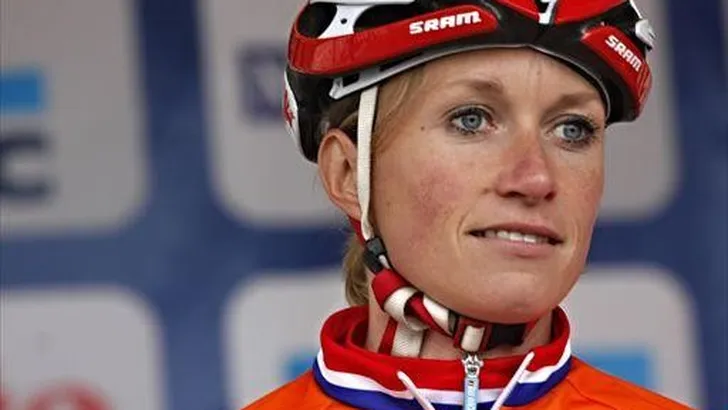 Andrea Bosman zegt peloton vaarwel