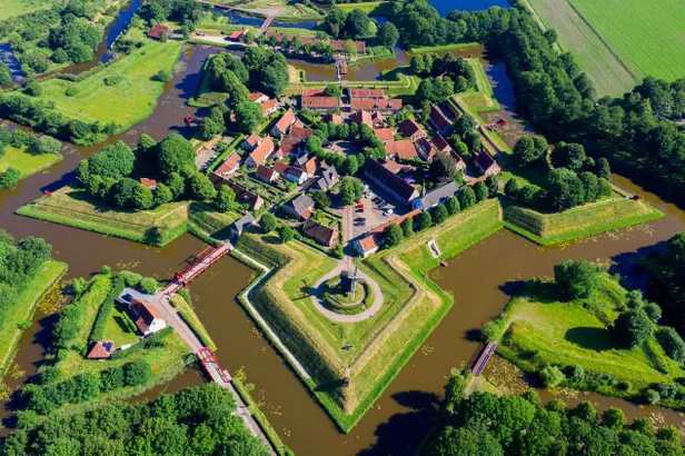 Vesting Bourtange, een Gronings dorp waar de tijd al een paar eeuwen stil lijkt te staan