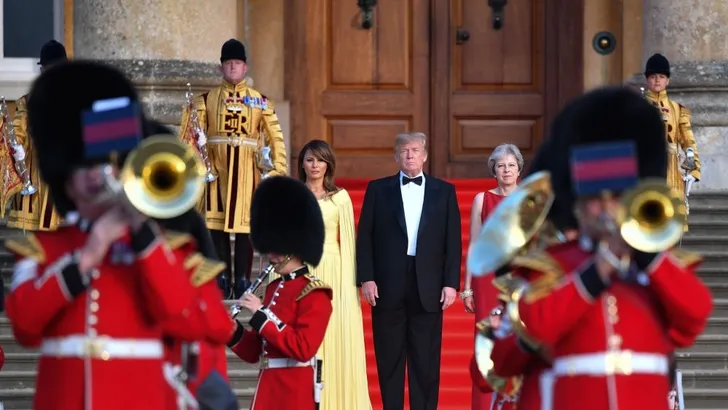 Blenheim Palace ontvangt Trump in stijl