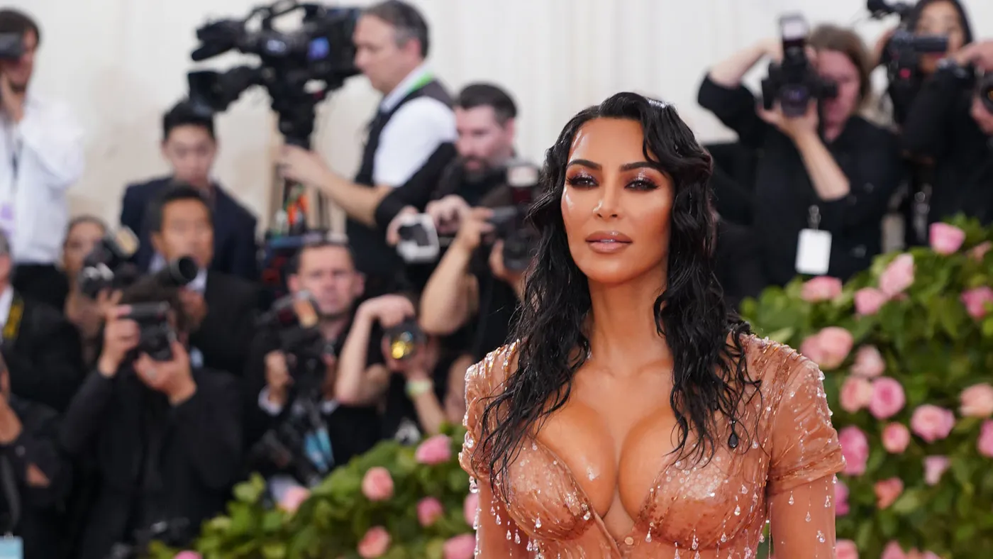 Het bijzondere leven van Kim Kardashian - van selfiekoningin tot advocate