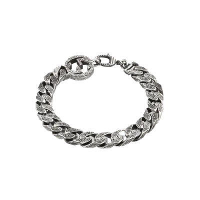 Sierlijke schakelarmband.