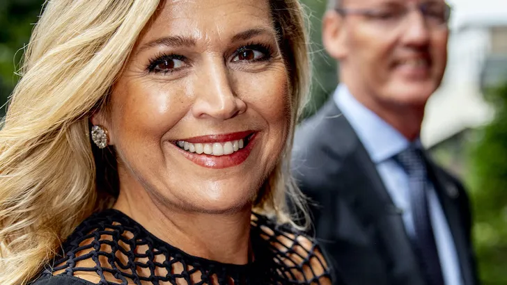 Máxima blijft gezellig eten
