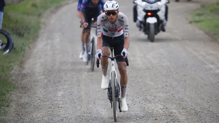 Isaac del Toro moest enkel Mathieu van der Poel voorlaten in de tweede etappe van de Tirreno-Adriatico. De Mexicaan was na afloop desondanks tevreden. Met zijn niveau, maar ook met de strijd met de Nederlander.
