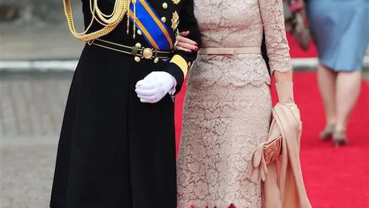 Door deze fashiontruc van Máxima lijkt je taille slanker