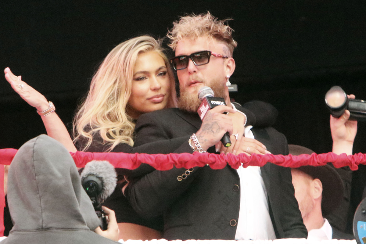 Jutta Leerdam zwijgt na geruchten over breuk met Jake Paul: 'Dit is heel verdacht'