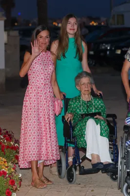 Koningin Letizia, prinses Sofía, en prinses Irene van Griekenland op Mallorca, augustus 2024.