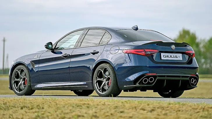 Alfa Romeo Giulia Q