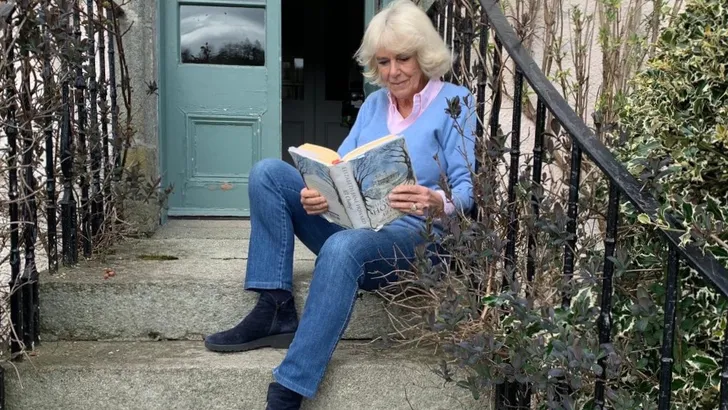 Verrassend! De Lockdown Leeslijst van hertogin Camilla